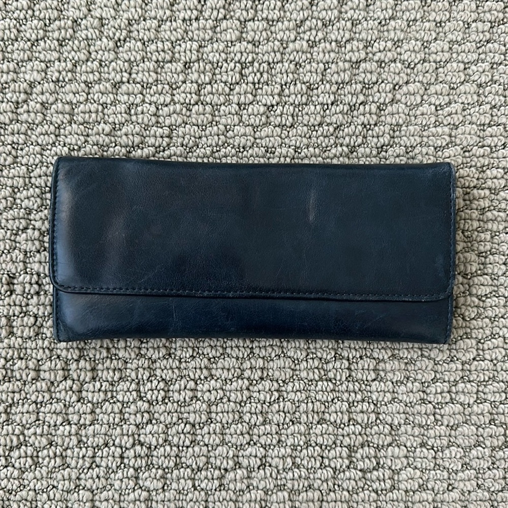 HOBO Ardor Wallet in Navy